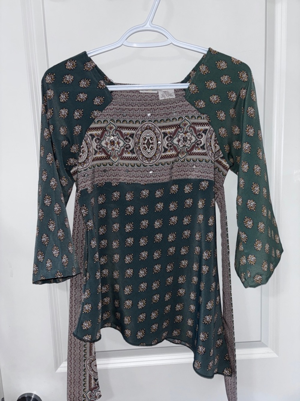 Mary-Kate & Ashley Teal/ Green Print Blouse 
Girls - (L - 10/12)